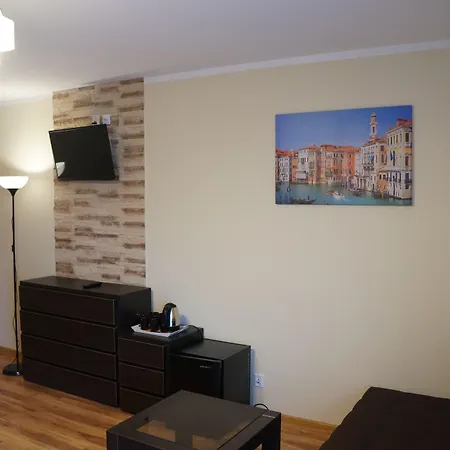 ベッド・アンド・ブレックファスト Atlantis 3*